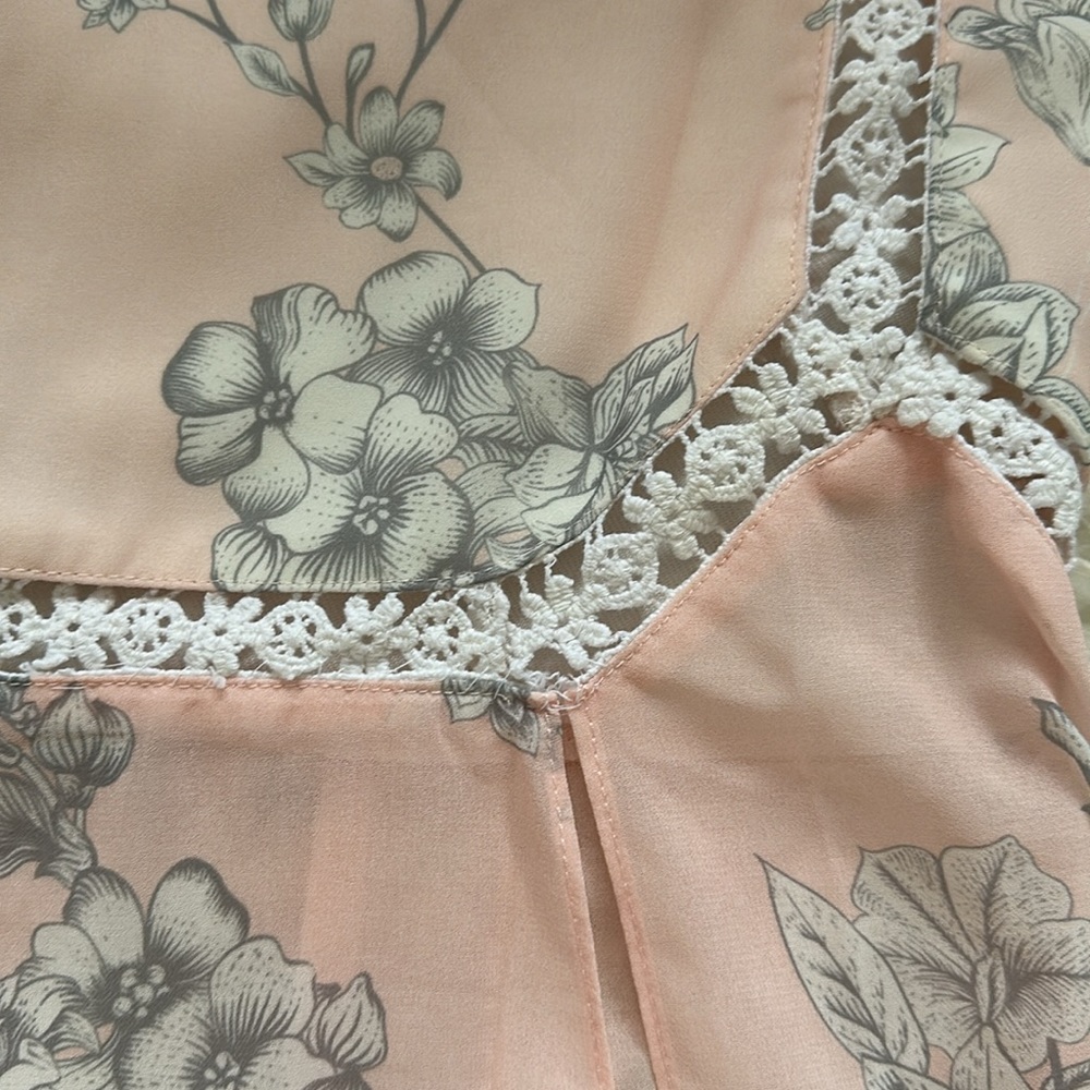 Sabo Skirt Light Pink Floral Sheer Panel Spring Beach Skirt Crochet Flowers - XS - Picture 7 of 12